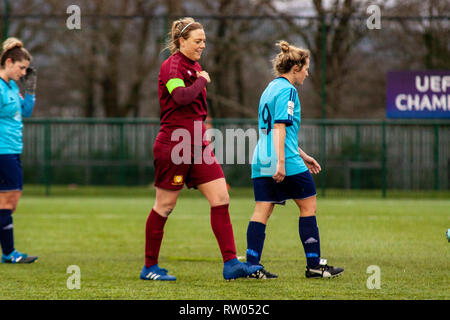 A rencontré le Premier ministre gallois Cardiff battre la Ligue des femmes rivaux titre Port Talbot Town 5-0 en haut du tableau un clash à Cyncoed Campus. Lewis Mitchell/PTT. Banque D'Images