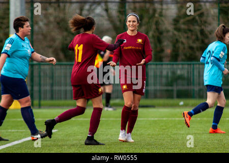 A rencontré le Premier ministre gallois Cardiff battre la Ligue des femmes rivaux titre Port Talbot Town 5-0 en haut du tableau un clash à Cyncoed Campus. Lewis Mitchell/PTT. Banque D'Images
