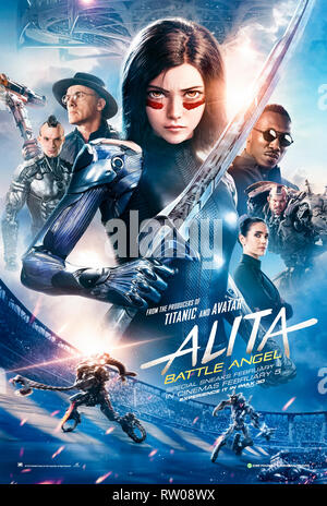 Alita : Battle Angel (2019) réalisé par Robert Rodriguez et avec Rosa Salazar, Christoph Waltz et Jennifer Connelly. Une femme cyborg combat en arrière. Banque D'Images