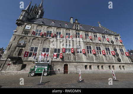 Pays-Bas Gouda, 2017, centre-ville, avec son célèbre hôtel de ville du 15ème siècle, l'endroit où Gouda fromage a lieu. Banque D'Images