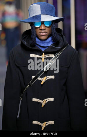 MILAN, ITALIE - 19 février : A model à l'United Colors of Benetton show à Milan Fashion Week automne/hiver 2019-2020. Banque D'Images