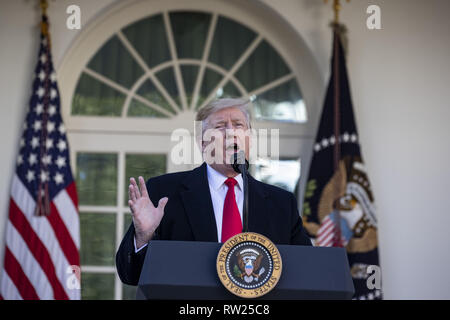 25 janvier 2019 - Washington, District de Columbia, États-Unis d'Amérique - Le président Donald Trump parle de la fermeture du gouvernement le 25 janvier 2019, de la Roseraie de la Maison Blanche à Washington, DC. (Crédit Image : © Alex Edelman/Zuma sur le fil) Banque D'Images