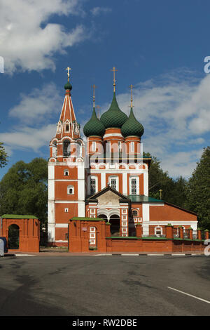 Église de Saint Michel Archange (1657-1682) dans la région de Iaroslavl, Russie. Banque D'Images