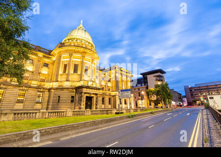 Coucher de soleil à Glasgow Mitchell Library bibliothèque publique dans Glasgow Scotland UK Banque D'Images