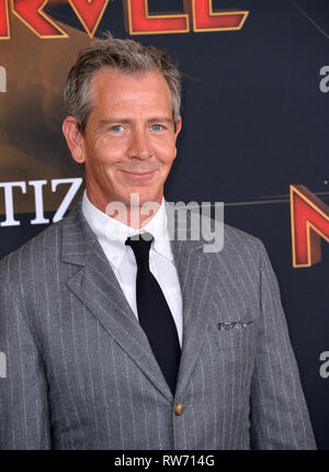 Los Angeles, USA. 08Th Mar, 2019. LOS ANGELES, CA. Mars 04, 2019 : Ben Mendelsohn lors de la première mondiale de "Captain Marvel" au El Capitan Theatre. Photo Credit : Paul Smith/Alamy Live News Banque D'Images