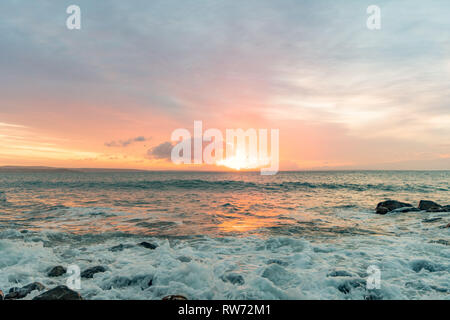 Mousehole, Cornwall, UK. 5 mars 2019. UK. Météo. Beau début pour la journée sur la côte à Mousehole ce matin sur St Pirans jour, le Saint Patron de Cornwall. Crédit : Simon Maycock/Alamy Live News Banque D'Images