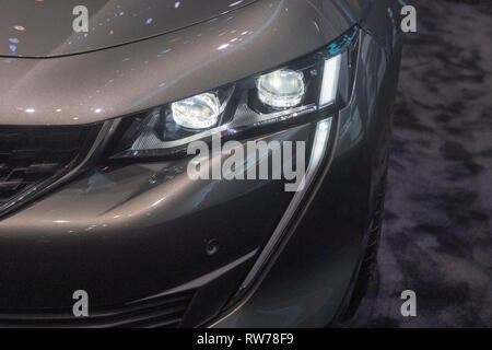 Genève, Suisse. 5ème mars, 2019. Les phares de la nouvelle Peugeot 508 SWpresented au 89e Salon International de l'Automobile de Genève. Crédit : Eric Dubost/Alamy Live News Banque D'Images