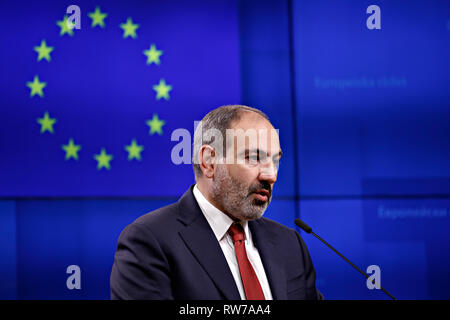 Bruxelles, Belgique. 5 mars 2019. Le premier ministre d'Arménie Nikol Pashinyan et le président du Conseil européen, Donald Tusk, donner une déclaration commune à la presse après leur rencontre. Alexandros Michailidis/Alamy Live News Banque D'Images