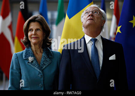 Bruxelles, Belgique. 5e Mar, 2019. La Reine Silvia de Suède et le Roi Carl XVI Gustaf sont accueillis par le président du Conseil de l'UE Donald Tusk en amont d'une rencontre. Credit : ALEXANDROS MICHAILIDIS/Alamy Live News Banque D'Images