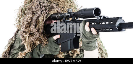 Sniper de l'armée américaine portant un costume ghillie. Banque D'Images