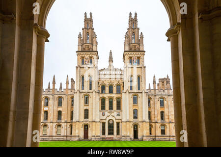 Quadrangle avant à All Souls College. Oxford, Oxfordshire, England, UK Banque D'Images