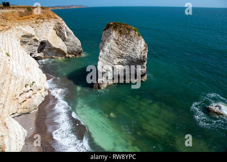 mer, piles, craie, falaises, moines, Marche, on, jurassic, côte, eau douce, Ile de Wight, Angleterre, Royaume-Uni, géologie, Banque D'Images