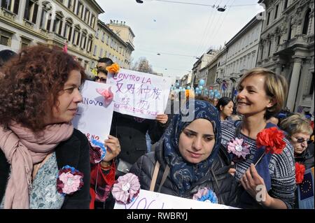 Milan, le 02 février, 2019, grand événement populaire 'les gens - le premier des personnes, plus de 200 000 dans le square, 1200 associations et organismes sans but lucratif contre le fascisme, le racisme et toutes les formes de discrimination Banque D'Images