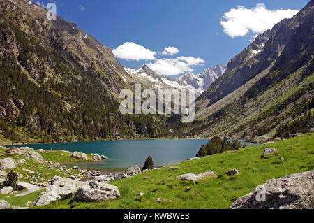 Le magnifique Lac de Gaube dans les Pyrénées françaises Banque D'Images