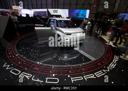 Genève. 5e Mar, 2019. Photo prise le 5 mars 2019 présente le nouveau concept Centoventi Fiat à la 89e Salon International de l'Automobile à Genève, Suisse. Le salon est ouvert au public du 7 mars au 17 mars. Credit : Xu Jinquan/Xinhua/Alamy Live News Banque D'Images