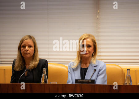 Madrid, Espagne. Mar 6, 2019. L'ancien président de la Communauté de Madrid Cristina Cifuentes a participé ce mercredi à la commission de recherche des universités de l'Assemblée de Madrid à comparaître dans le cadre de l'affaire Maître, quel est l'objet d'une enquête pour crime présumé de falsification de documents. Credit : Jésus Encarna/ZUMA/Alamy Fil Live News Banque D'Images