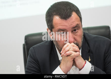 Rome, Italie. 08Th Mar, 2019. Rome, Italie La première quatre-vingt années de la brigade de pompiers de la politique par les pic : Matteo Salvini Crédit : LaPresse/Alamy Live News Banque D'Images