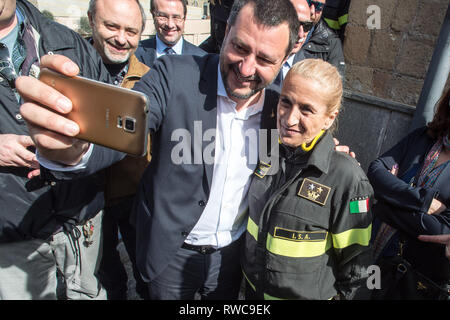 Rome, Italie. 08Th Mar, 2019. Rome, Italie La première quatre-vingt années de la brigade de pompiers de la politique par les pic : Matteo Salvini Crédit : LaPresse/Alamy Live News Banque D'Images