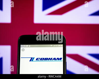 L'Ukraine. Mar 6, 2019. Cobham plc logo de l'entreprise vu affichée sur un téléphone intelligent. Crédit : Igor Golovniov SOPA/Images/ZUMA/Alamy Fil Live News Banque D'Images