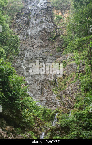 Temurun Cascade, Langkawi, Malaisie Banque D'Images