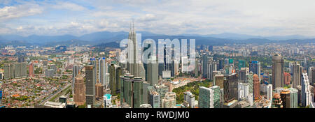 Vue panoramique de central de Kuala Lumpur, Malaisie, vu de la KL Tower Banque D'Images