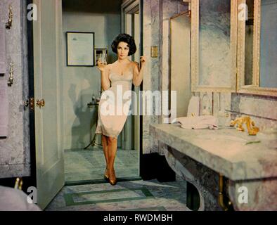 ELIZABETH TAYLOR, BUTTERFIELD 8, 1960 Banque D'Images