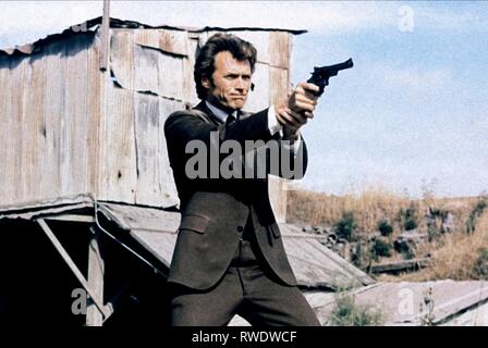 CLINT EASTWOOD, l'inspecteur Harry, 1971 Banque D'Images