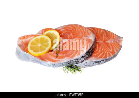 Steak de poisson saumon saumon cru raw deux steaks isolated on white Banque D'Images