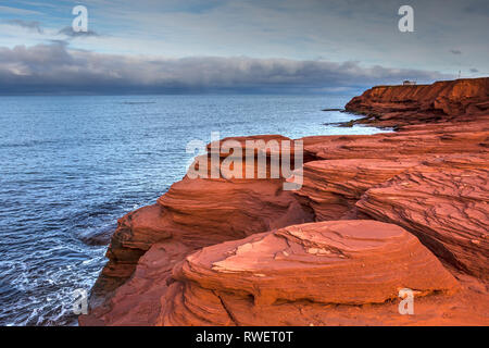 Falaises de grès rouge, Cavendish, Prince Edward Island, Parc National, Canada Banque D'Images