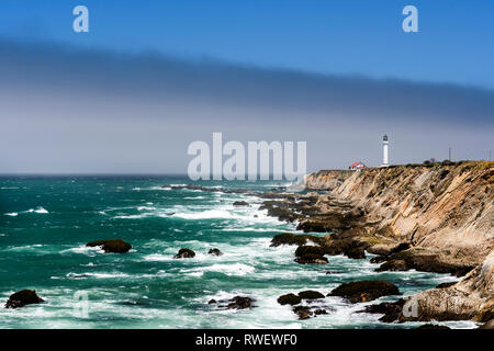 Le phare de Point Arena en Californie, USA Banque D'Images