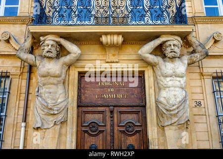 Bouches-du-Rhône (13). AIX en Provence. Cours Mirabeau. Hôtel Maurel de Pontevès, connu sous le nom d'Espagnet. Aujourd'hui Tribunal de commerce Banque D'Images