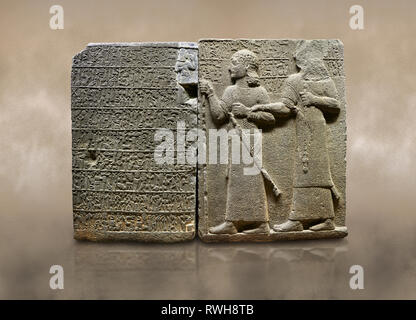 Photo de secours monumental Hittite orthostat panneau Sculpté en pierre de Royal contrefort. Basalte, Karkamıs Kargamıs), (, Karkemish (Karkemish), 900-700 avant J.-C. Banque D'Images