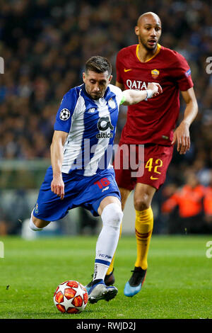 Porto, Portugal. 08Th Mar, 2019. Herrera pendant le match entre Porto et Roma tenue au Estádio do Dragão dans Porto, PT. Le match est la deuxième valide pour la ronde de 16 de la Ligue des Champions 2018/19. Crédit : Marco Galvão/FotoArena/Alamy Live News Banque D'Images