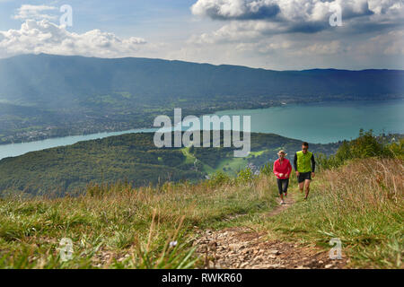 Les coureurs à Annecy, Rhône-Alpes, France Banque D'Images