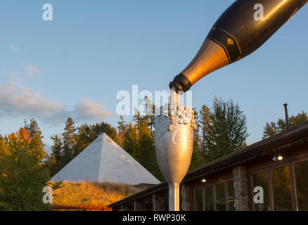 Summerhill Estates Winery, Kelowna, Colombie-Britannique, Canada Banque D'Images