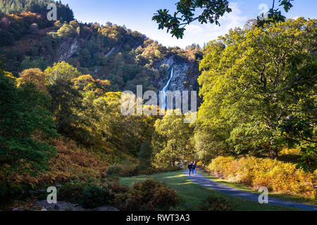 Powerscourt Waterfall dans le comté de Wicklow, à l'automne Banque D'Images