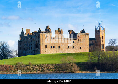 Vue sur le Palais de Linlithgow Linlithgow, West Lothian en Écosse, au Royaume-Uni. Naissance de Marie, Reine des Écossais. Banque D'Images