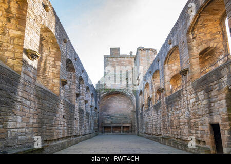 Vue de l'intérieur Grand Hall dans le Palais de Linlithgow Linlithgow, West Lothian, Scotland, UK. Naissance de Marie, Reine des Écossais. Banque D'Images