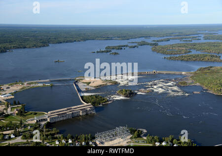 Par antenne, la centrale de Pointe-du-Bois, Pointe du Bois, au Manitoba Banque D'Images