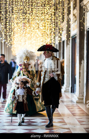 Venise, Italie. 5 mars 2019. Carnaval de Venise. Des scènes de la dernière journée du carnaval de Venise, y compris les meilleurs prix du Concours de costumes masqués Cere Banque D'Images