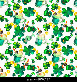 Fond transparent avec le jour de la Saint Patrick les symboles. Aquarelle illustration dessiné à la main avec le verre de bière, cylindre, feuille de trèfle et drapeau irlandais. Ho Banque D'Images