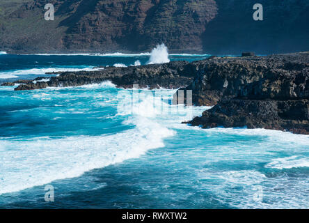 Tenesar,l'océan et des vagues, l'île de Lanzarote, Réserve de biosphère de l'Unesco, Canaries, Espagne, Europe Banque D'Images