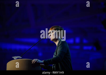 Porto, Portugal. 7 mars, 2019. Ester Asin, directeur du World Wide Fund for Nature (WWF) European Policy Office vu la parole durant le changement climatique au Sommet de Porto Centre des Congrès Alfandega. Credit : Omar Marques/SOPA Images/ZUMA/Alamy Fil Live News Banque D'Images