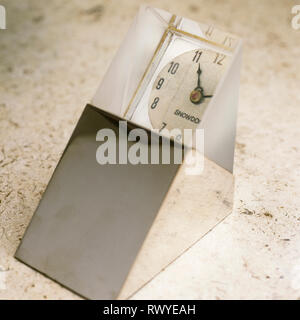 Horloge moderne Banque D'Images