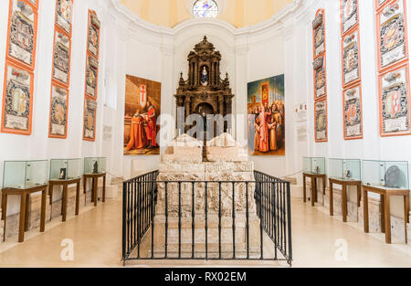 Burgos, Espagne. Tombes de Hotel Nobel et son épouse doña Jimena au monastère de San Pedro de Cardena Banque D'Images