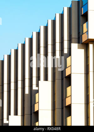 Immeuble moderne dans la péninsule de Greenwich - sud-est de Londres, Angleterre Banque D'Images