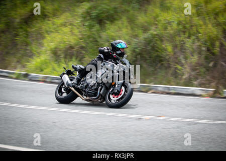 Photographie de moto est ce que j'ai se spécialiser dans. Les deux en mouvement, et photo Banque D'Images