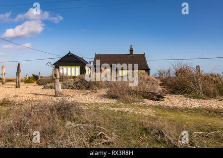 Jardin et maison de Derek Jarman, Prospect Cottage, Dungerness, Kent, Royaume-Uni Banque D'Images