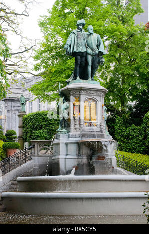 L'Europe, Belgique, Bruxelles, le Square du Petit Sablon, les statues des Comtes d'Egmont et de Hornes Banque D'Images