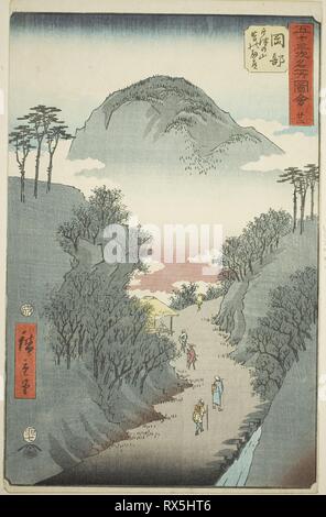 Okabe : étroite route couverte de lierre au Mont Utsu (Okabe, Utsu no yama no hosomichi tsuta), no. 22 de la série "monuments célèbres de la cinquante-trois Stations (Gojusan tsugi meisho zue), aussi connu comme le Tokaido verticale. Utagawa Hiroshige ? ?  ? ? ; Japonais, 1797-1858. Date : 1855. Dimensions : 35,6 x 22,6 cm (14 x 8 7/8 in.). Gravure sur bois en couleur ; Oban. Origine : Japon. Musée : le Chicago Art Institute. Banque D'Images